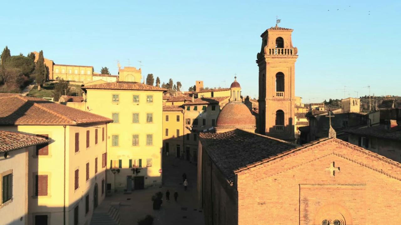 Appartaments San Francesco 卡斯泰尔菲奥伦蒂诺 外观 照片